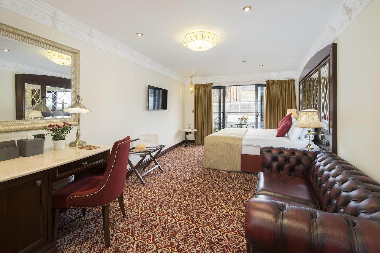 The George Street Hotel Оксфорд Екстериор снимка A suite at the hotel